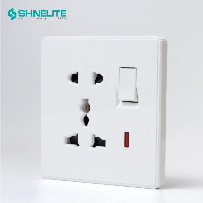 Factory Price 5 Pin Multi-Function Electrical Switched Socket with Neon