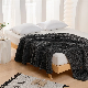  Cheap Sample OEM Manufacturer Weighted Polyester Super Cozy Chenille Yarn Throw Chunky Knit Blanket
