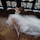 Sleeves Elegant Lace Applique Embroidery Sweep Train Wedding Dress (Dream-100009)