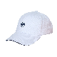  White Customized Cotton Baseball Cap Sports Hat with 3D Patch Logo Sandwich